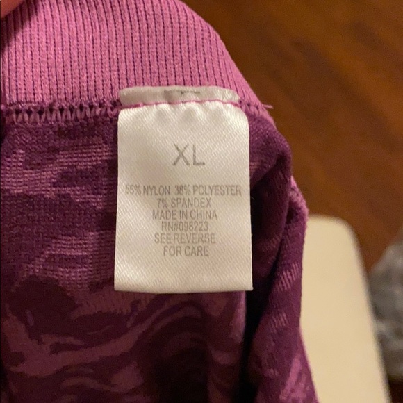 Purple Rose Print Leggings - Picture 3 of 3